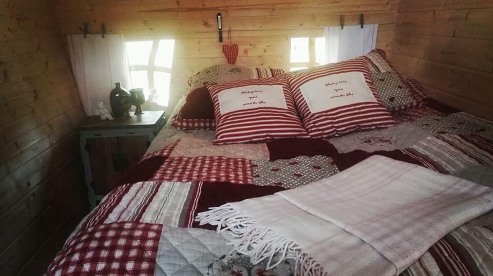 B&B Elaemys Aemmi Sauvo 外观 照片